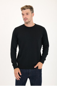 Black Crew Neck Wool Knit Sweater