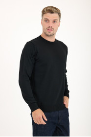 Black Crew Neck Wool Knit Sweater
