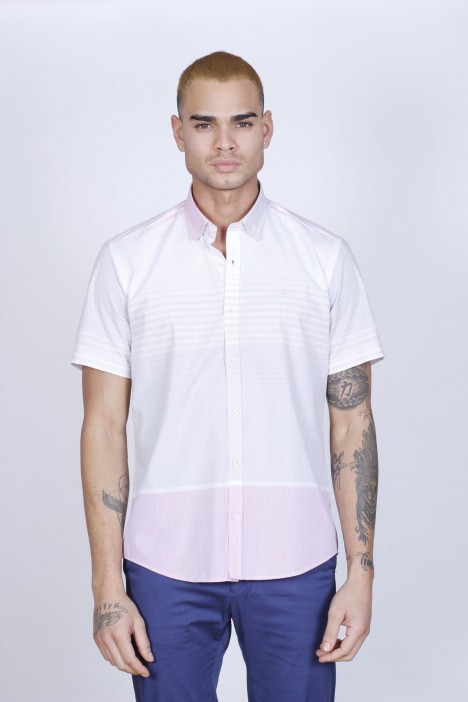 COTTON SHIRT IN PİNK COLOUR, SHORT SLEEVES, AND REGULAR FIT MOLD.
