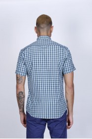 COTTON SHIRT IN GREEN COLOUR, SHORT SLEEVES, AND REGULAR FIT MOLD.