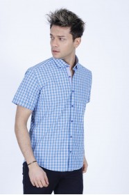 COTTON SHIRT IN TURQUOISE COLOUR, SHORT SLEEVES, AND REGULAR FIT MOLD.