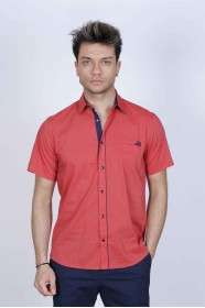 SPORT COTTON SHIRT IN RED COLORED, SHORT SLEEVE, SNAP-BUTTON ON THE FRONT.
