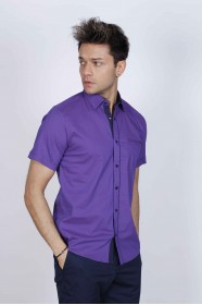 SPORT COTTON SHIRT IN PURPLE COLORED, SHORT SLEEVE, SNAP-BUTTON ON THE FRONT.