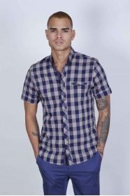 SPORT COTTON SHIRT IN BROWN COLORED, SHORT SLEEVE, SNAP-BUTTON ON THE FRONT.