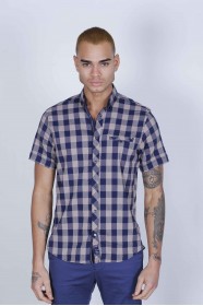 SPORT COTTON SHIRT IN BROWN COLORED, SHORT SLEEVE, SNAP-BUTTON ON THE FRONT.