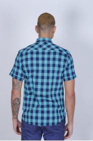 SPORT COTTON SHIRT IN TURQUOISE COLORED, SHORT SLEEVE, SNAP-BUTTON ON THE FRONT.