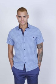 SPORT COTTON SHIRT IN LIGHT BLUE COLORED, SHORT SLEEVE, SNAP-BUTTON ON THE FRONT.