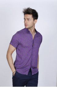 BAMBOO SHIRT IN PURPLE COLOUR, SHORT SLEEVES AND BUTTONS ON THE FRONT