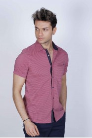 SPORT COTTON SHIRT IN PINK COLORED, SHORT SLEEVE, SNAP-BUTTON ON THE FRONT.