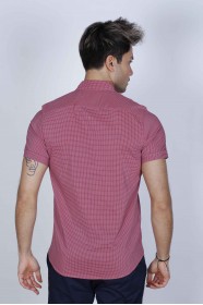 SPORT COTTON SHIRT IN PINK COLORED, SHORT SLEEVE, SNAP-BUTTON ON THE FRONT.