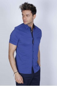 SPORT COTTON SHIRT IN SAX BLUE COLORED, SHORT SLEEVE, SNAP-BUTTON ON THE FRONT.