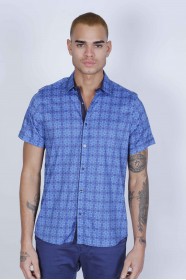 SPORT COTTON SHIRT IN BLUE COLORED, SHORT SLEEVE, SNAP-BUTTON ON THE FRONT.