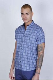 SPORT COTTON SHIRT IN CREAM, SHORT SLEEVE, SNAP-BUTTON ON THE FRONT.