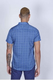 SPORT COTTON SHIRT IN MINT GREEN COLORED, SHORT SLEEVE, SNAP-BUTTON ON THE FRONT.