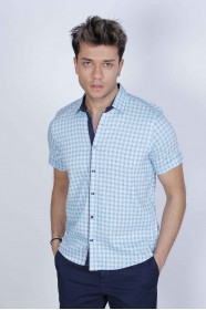 SPORT COTTON SHIRT IN TURQUOISE, SHORT SLEEVE, SNAP-BUTTON ON THE FRONT.