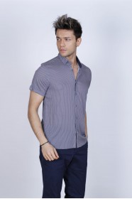 BAMBOO SHIRT IN GREEN, SHORT SLEEVES AND BUTTONS ON THE FRONT