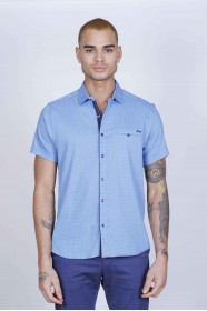 SPORT COTTON SHIRT IN BLUE COLORED, SHORT SLEEVE, SNAP-BUTTON ON THE FRONT.