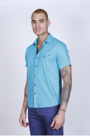 SPORT COTTON SHIRT IN MINT GREEN COLORED, SHORT SLEEVE, SNAP-BUTTON ON THE FRONT.