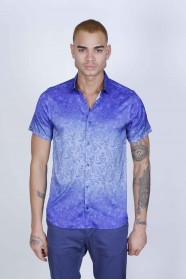 SPORT COTTON SHIRT IN SAX BLUE COLORED, SHORT SLEEVE, SNAP-BUTTON ON THE FRONT.