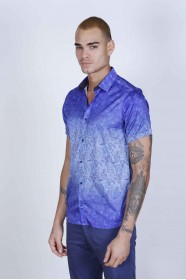 SPORT COTTON SHIRT IN SAX BLUE COLORED, SHORT SLEEVE, SNAP-BUTTON ON THE FRONT.