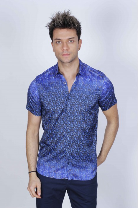 SPORT COTTON SHIRT IN NAVY BLUE COLORED, SHORT SLEEVE, SNAP-BUTTON ON THE FRONT.