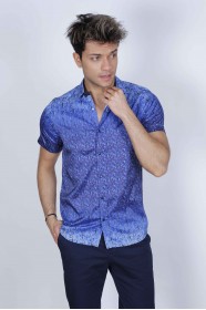 SPORT COTTON SHIRT IN PURPLE COLORED, SHORT SLEEVE, SNAP-BUTTON ON THE FRONT.