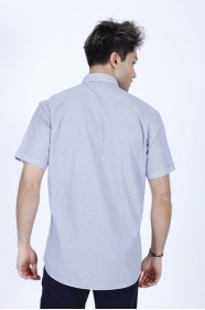 COTTON SHIRT IN BLUE COLOUR, SHORT SLEEVES, AND REGULAR FIT MOLD.