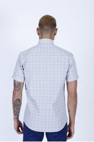 COTTON SHIRT IN PARLIAMENT COLOUR, SHORT SLEEVES, AND REGULAR FIT MOLD.
