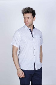 SPORT COTTON SHIRT IN NAVY BLUE COLORED, SHORT SLEEVE, SNAP-BUTTON ON THE FRONT.