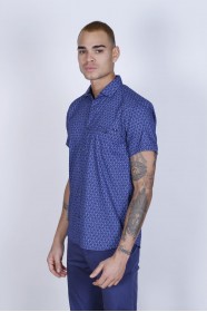 SPORT COTTON SHIRT IN NAVY BLUE COLORED, SHORT SLEEVE, SNAP-BUTTON ON THE FRONT.