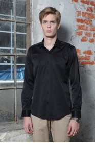 BLACK COLOR COLOR BASIC TRAVELLER SHIRT