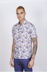 BAMBOO SHIRT IN WHITE, SHORT SLEEVES AND BUTTONS ON THE FRONT
