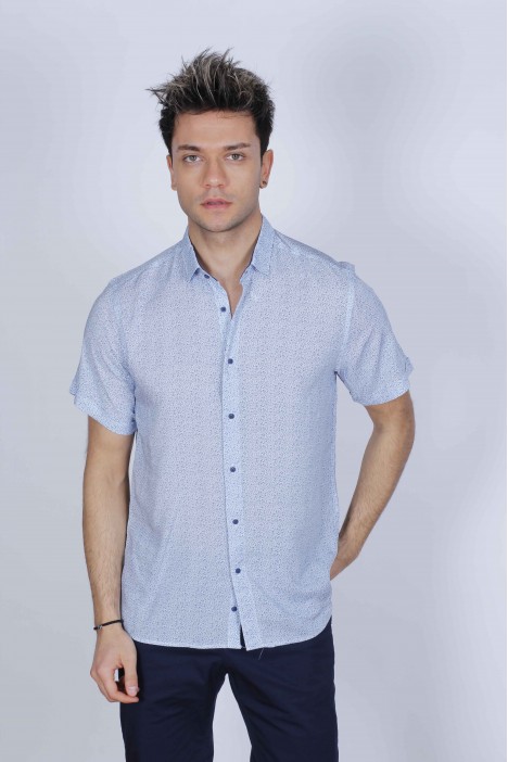 BAMBOO SHIRT IN WHITE- SAX BLUE, SHORT SLEEVES AND BUTTONS ON THE FRONT