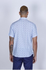 BAMBOO SHIRT SHORT SLEEVES AND BUTTONS ON THE FRONT. WHITE
