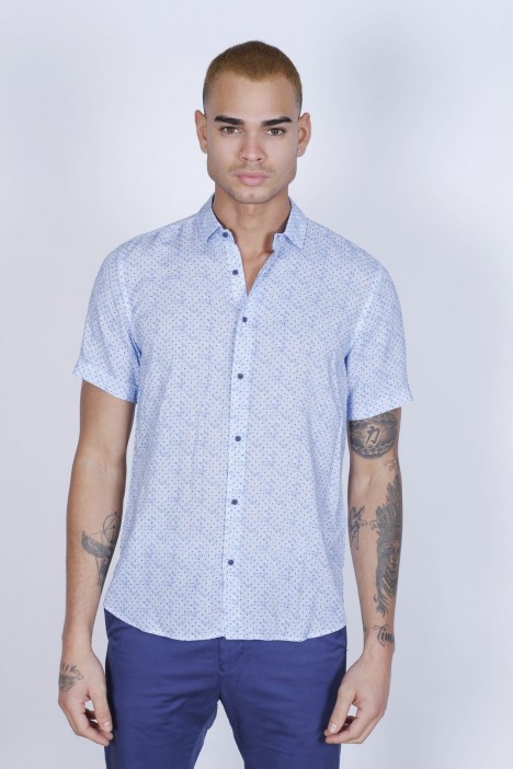 BAMBOO SHIRT SHORT SLEEVES AND BUTTONS ON THE FRONT. BLUE