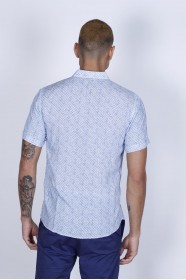BAMBOO SHIRT SHORT SLEEVES AND BUTTONS ON THE FRONT. BLUE