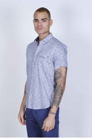 SPORT COTTON SHIRT IN WHITE COLORED, SHORT SLEEVE, BUTTONS ON THE FRONT.