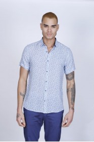 BAMBOO SHIRT SHORT SLEEVES AND BUTTONS ON THE FRONT. WHITE