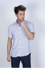 BAMBOO SHIRT SHORT SLEEVES AND BUTTONS ON THE FRONT. WHITE