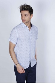 BAMBOO SHIRT SHORT SLEEVES AND BUTTONS ON THE FRONT. WHITE