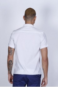 BAMBOO SHIRT IN WHITE, SHORT SLEEVES AND BUTTONS ON THE FRONT