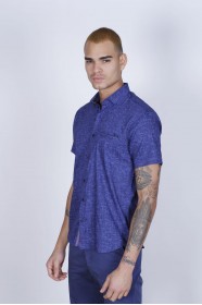 REGULAR-FIT COTTON SHIRT IN PARLIAMENT, SHORT SLEEVES AND BUTTONS ON THE FRONT.