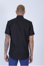 LINEN SHIRT IN BLACK COLOUR, SHORT SLEEVES, REGULAR FIT MOLD