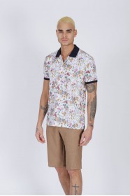 BUFF COLORED COTTON BERMUDA SHORTS