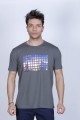 RED COLOUR, SHORT SLEEVE T-SHIRT, COTTON AND LYCRA MIXED WITH A ROUND NECK AND CONTRAST FRONT PRINT.