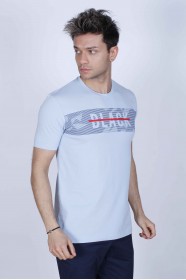 SHORT SLEEVE PRINTED DETAIL ROUND NECK T-SHIRT. LIGHT BLUE