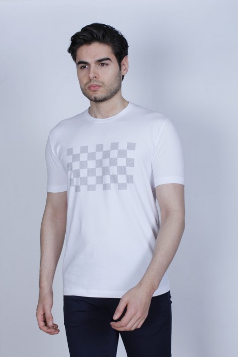 SHORT SLEEVE PRINTED DETAIL, ROUND NECK T-SHIRT. WHITE