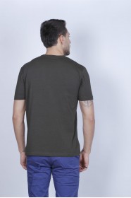 SHORT SLEEVE PRINTED DETAIL ROUND NECK T-SHIRT. KHAKI
