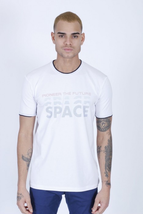 SHORT SLEEVE PRINTED DETAIL, ROUND NECK T-SHIRT. WHITE
