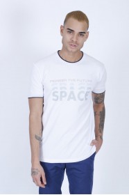 SHORT SLEEVE PRINTED DETAIL, ROUND NECK T-SHIRT. WHITE